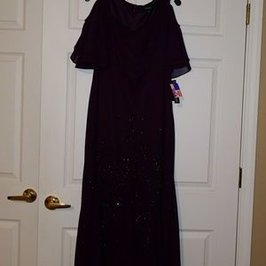 Bnwt bought for a wedding and never worn